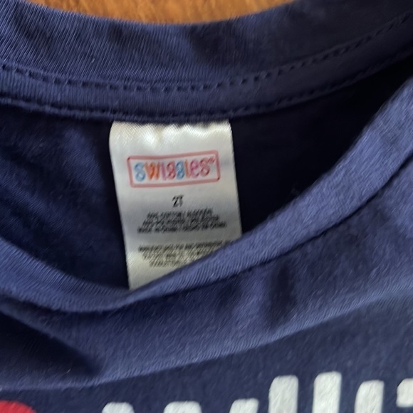 Set of 2 T-shirts 2T - Picture 3 of 3